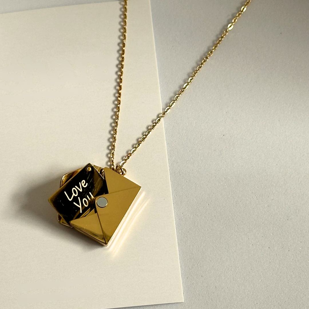 Love Letter 18k Gold Plated Envelope necklace – Terrana
