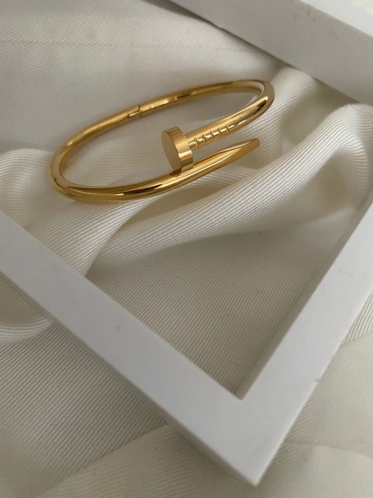 Bolt 18k Gold Plated Nail Bangle
