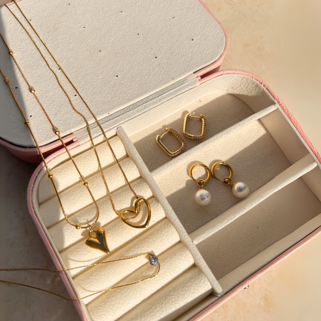 Ultimate Gift For Her (Comes with Big Jewellery Organiser)