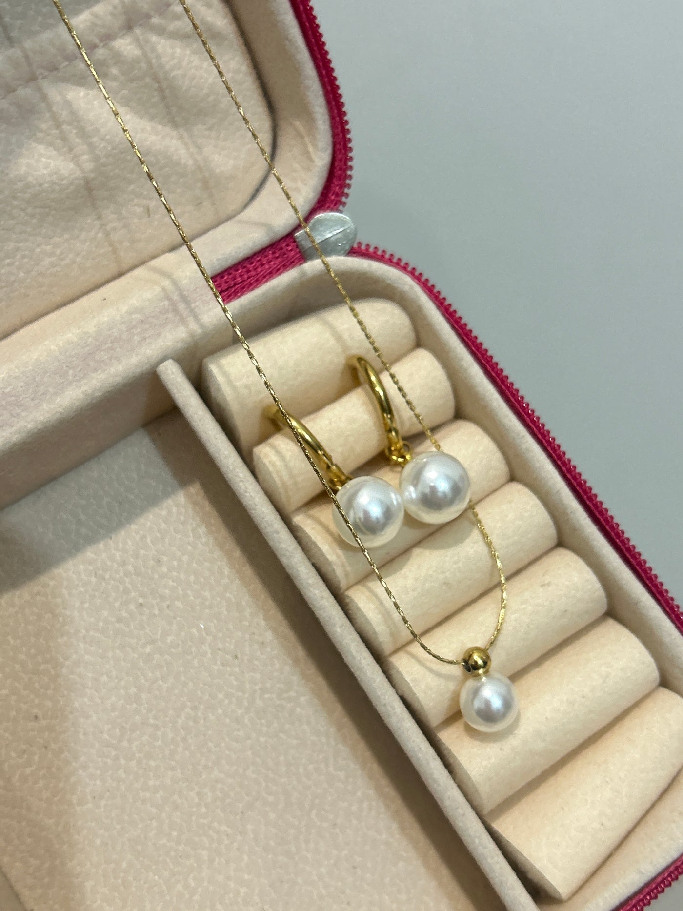 Gift on Budget (Pearl Set)