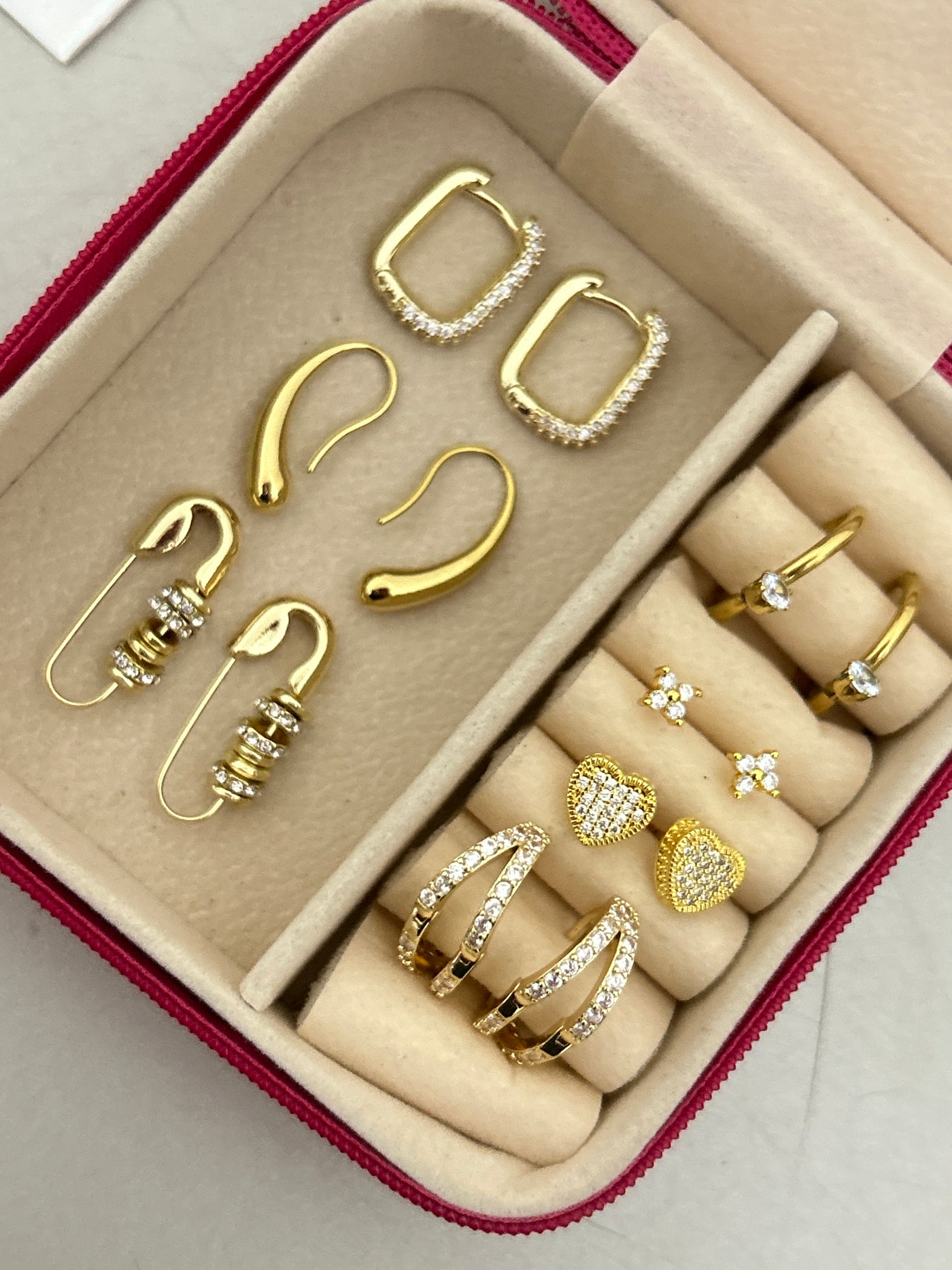 Top rated Earrings Combo (7 earrings)