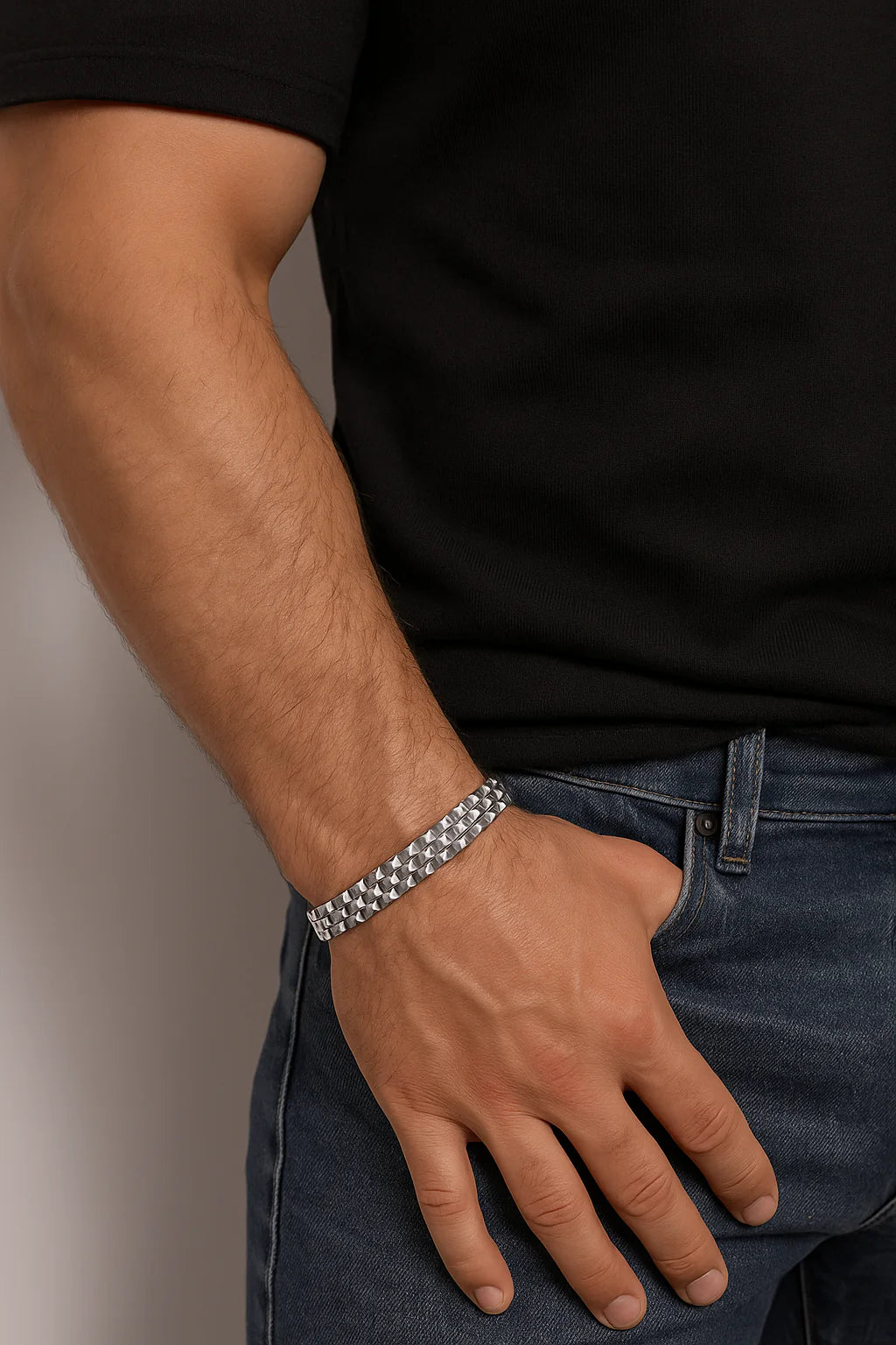 Titan Bracelet Cuff Band- Silver