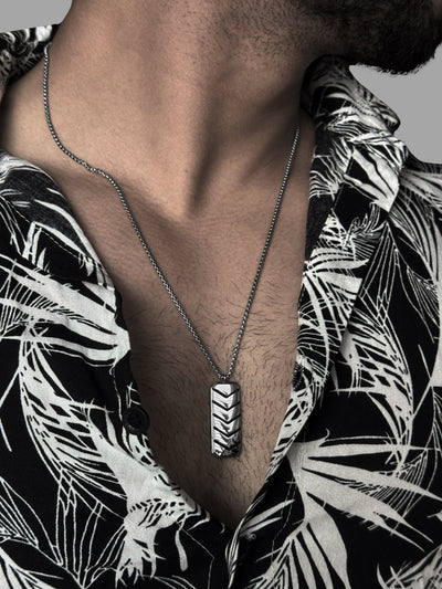Velocity Pendant with Chain