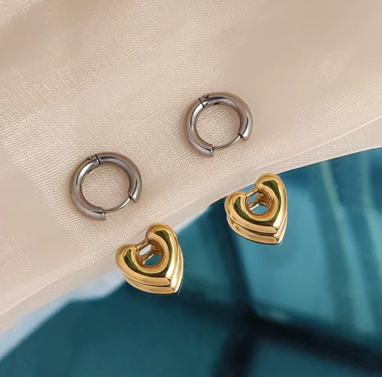 Swoon Dual Tone Anti-tarnish earrings