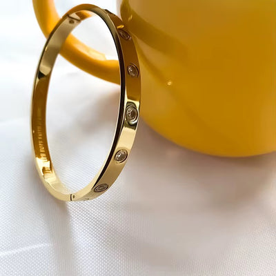 Ananda 18K Gold Plated Bangle (Open Clasp)