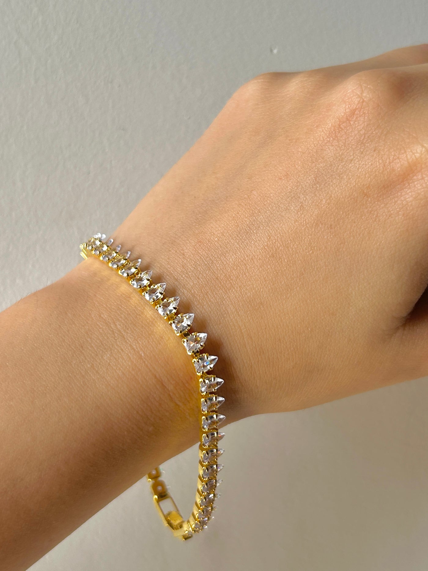 Teardrop Tennis Chain Bracelet