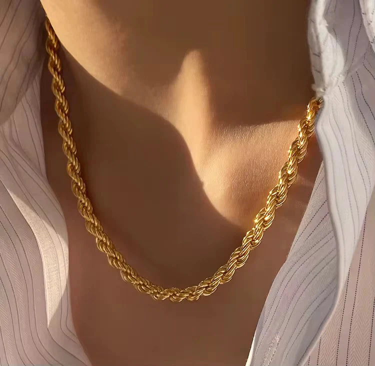 The Essential Chain Set