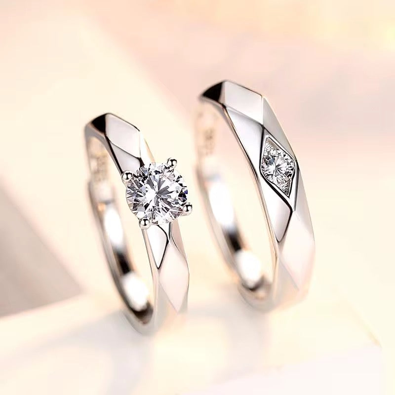 Mi Amore Silver Plated adjustable couple band ring + Gift Box