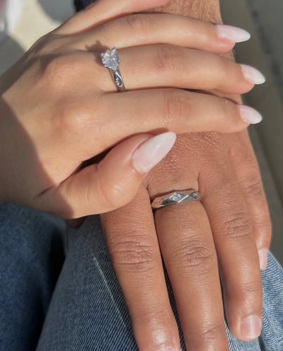 Mi Amore Silver Plated adjustable couple band ring + Gift Box
