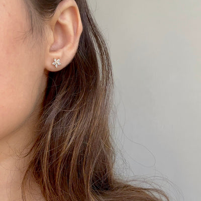 Daisy 18K Gold Plated Flatback Studs