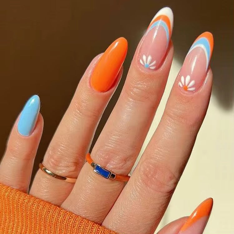 Retro Daisy Press-On Nails